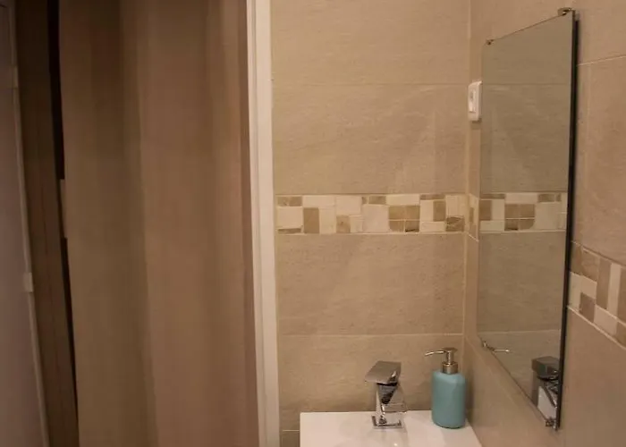 På 20 M² I Med 1 Og 1 Private Badeværelser